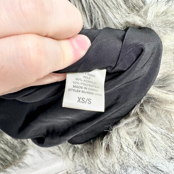 Matty M Vest Women Size XS/S Faux Fur Sleeveless Midi Open Front Leather Lined - Picture 4 of 7